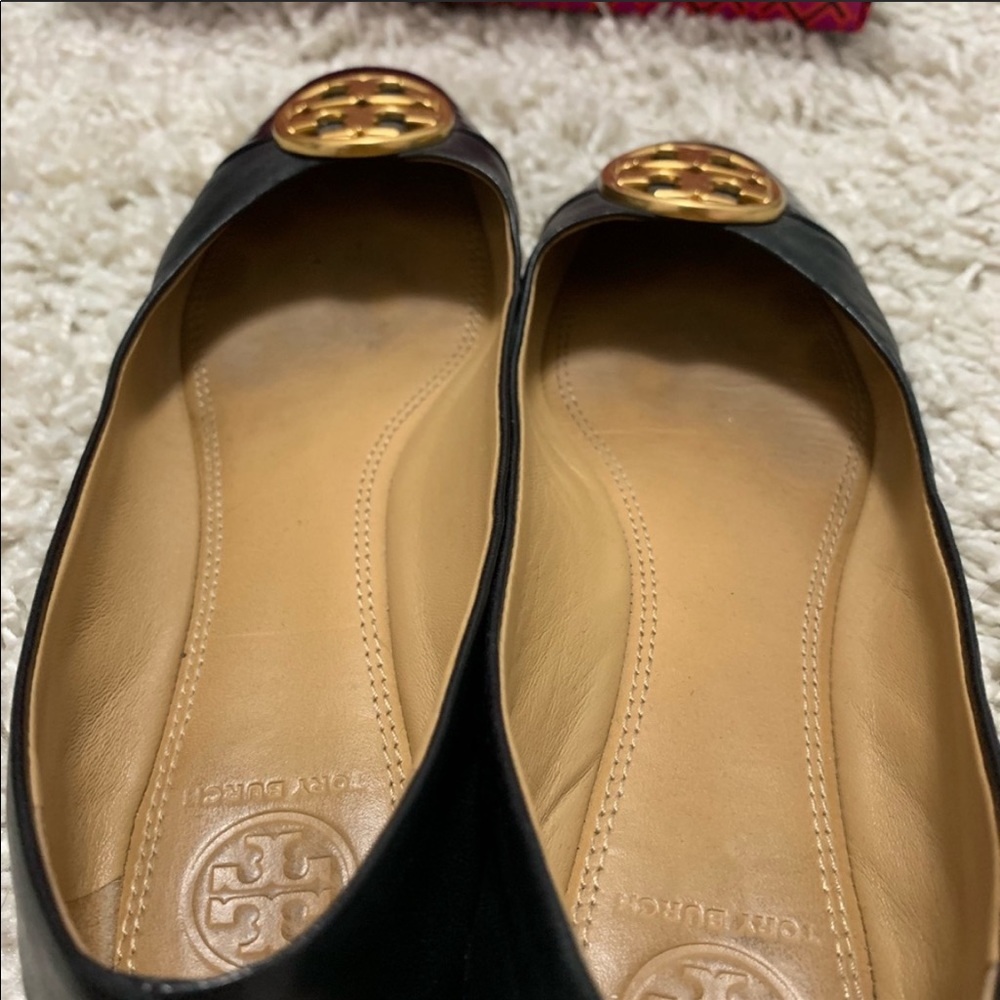 Tory Burch Chelsea Cap Toe Ballet Flat - Picture 5 of 6